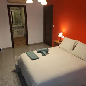  Quarto em Acomodações Particulares La Flamenka